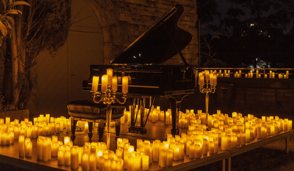 Candlelight Open Air : cet été, la magie des concerts à la bougie opère dans la Cour Mably !
