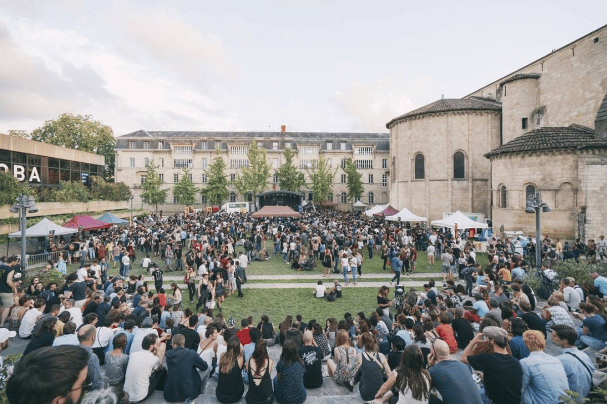 Relache Festival au Square Dom Bedos